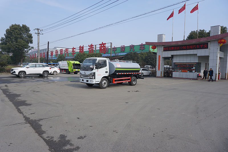 中潔牌XZL5070GXE6東風(fēng)多利卡吸糞車(chē)