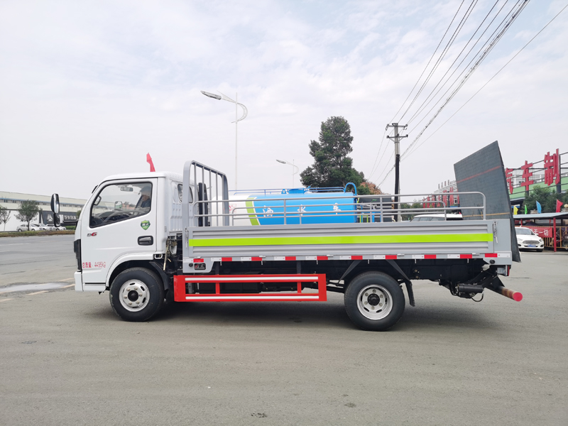 中潔牌XZL5040CTY6型桶裝垃圾運(yùn)輸車(chē)