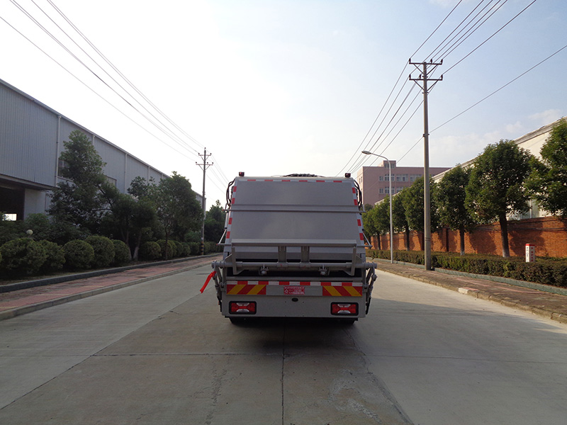 XZL5180ZYSBEV型純電動(dòng)壓縮式垃圾車(chē)