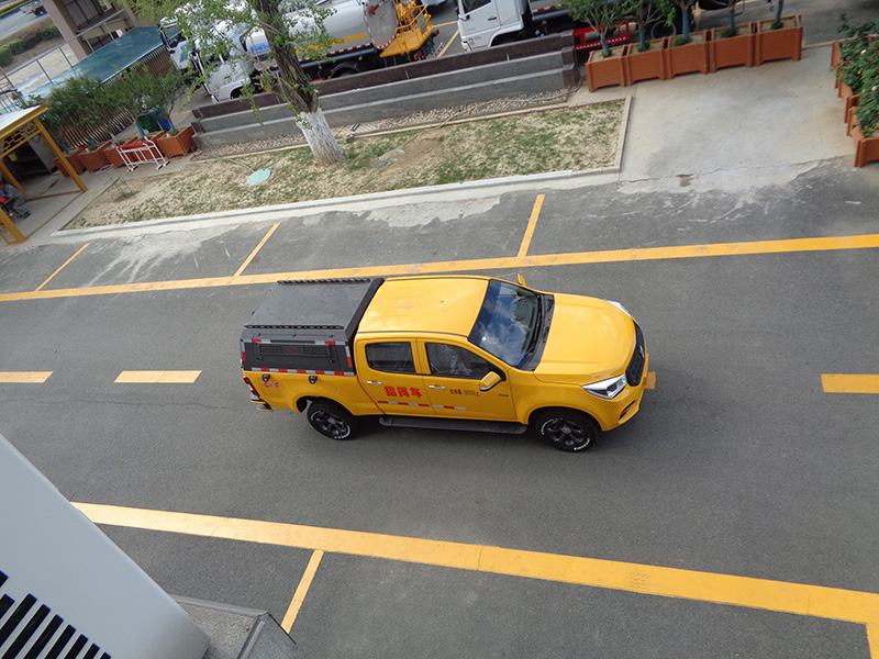 XZL5031XZH6型指揮車