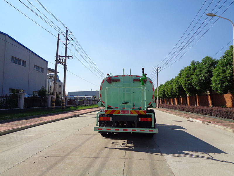 XZL5181GPSBEV型純電動(dòng)綠化噴灑車(chē)