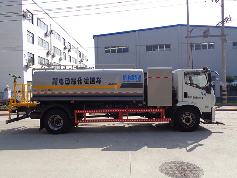 XZL5185GPSBEV型純電動(dòng)綠化噴灑車(chē)