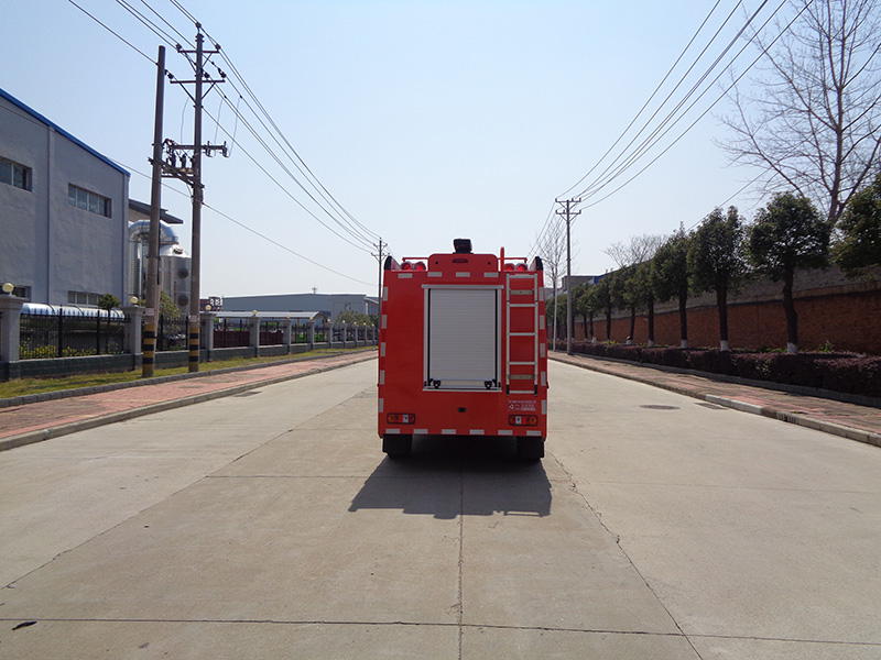 XZL5036TPS6型大流量排水搶險(xiǎn)車(chē)